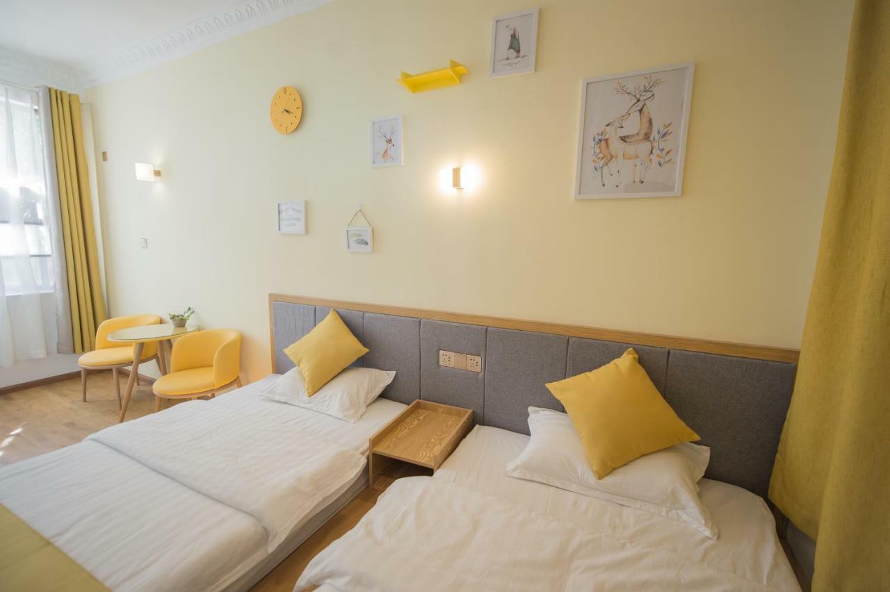 Dali Spring Field Hostel Zewnętrze zdjęcie