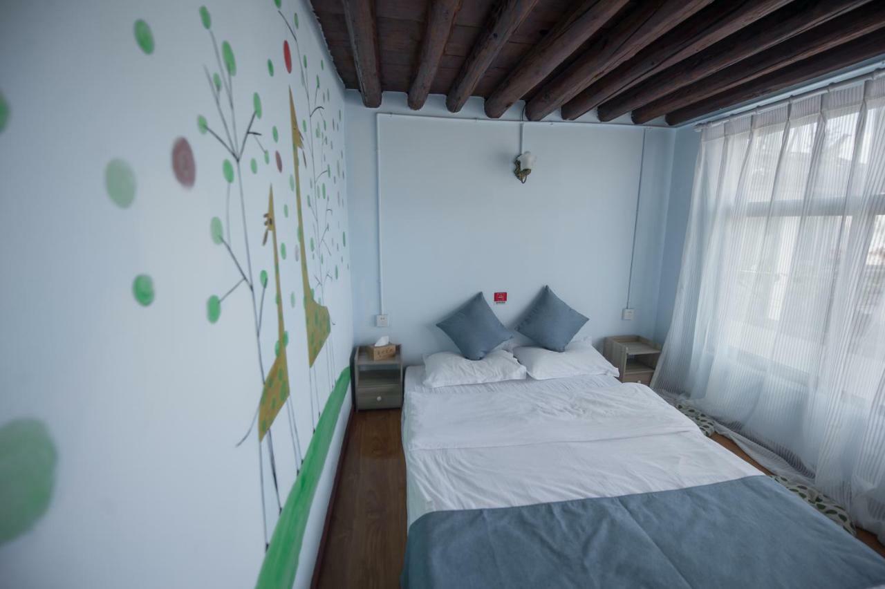 Dali Spring Field Hostel Zewnętrze zdjęcie