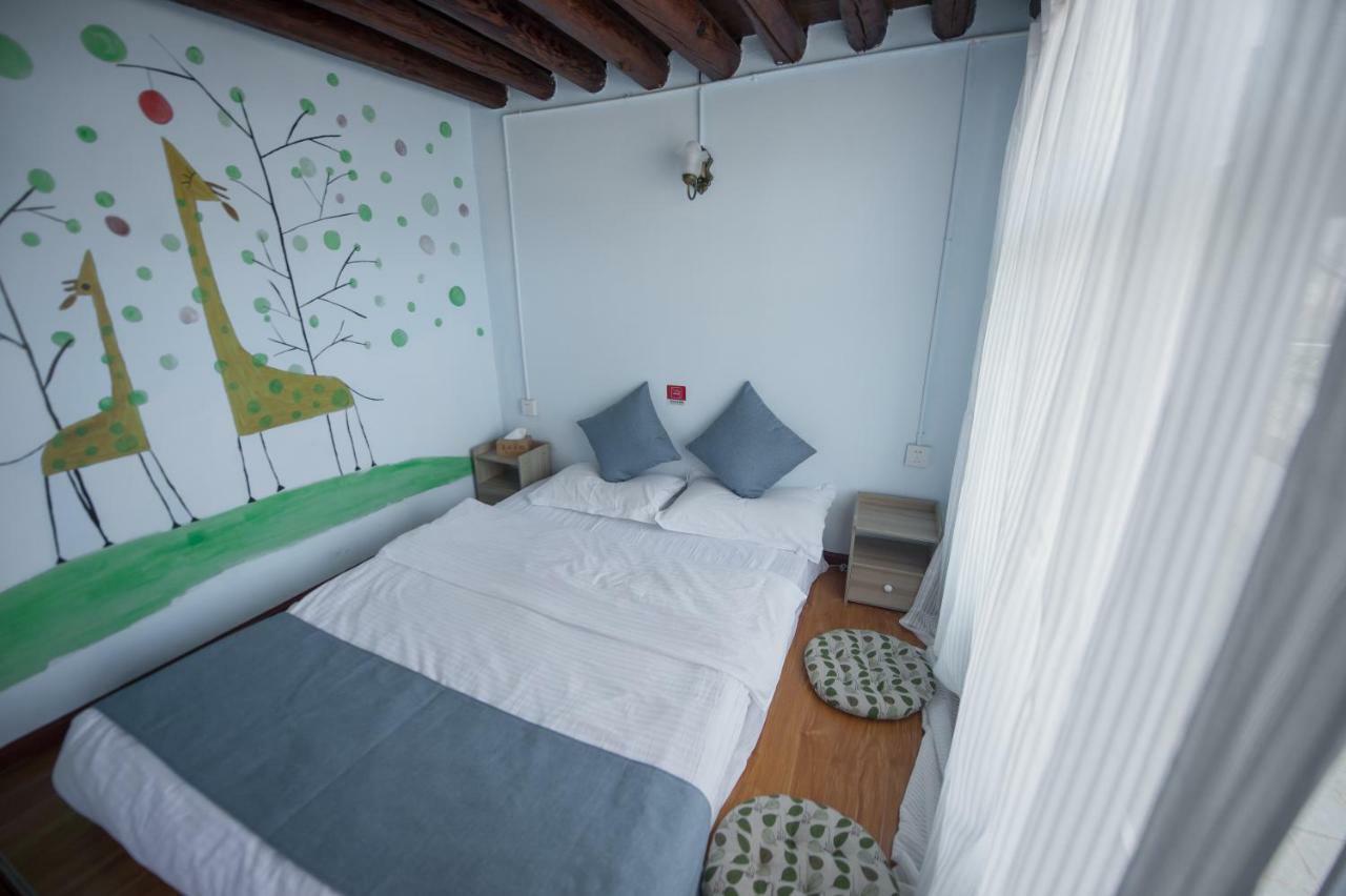 Dali Spring Field Hostel Zewnętrze zdjęcie