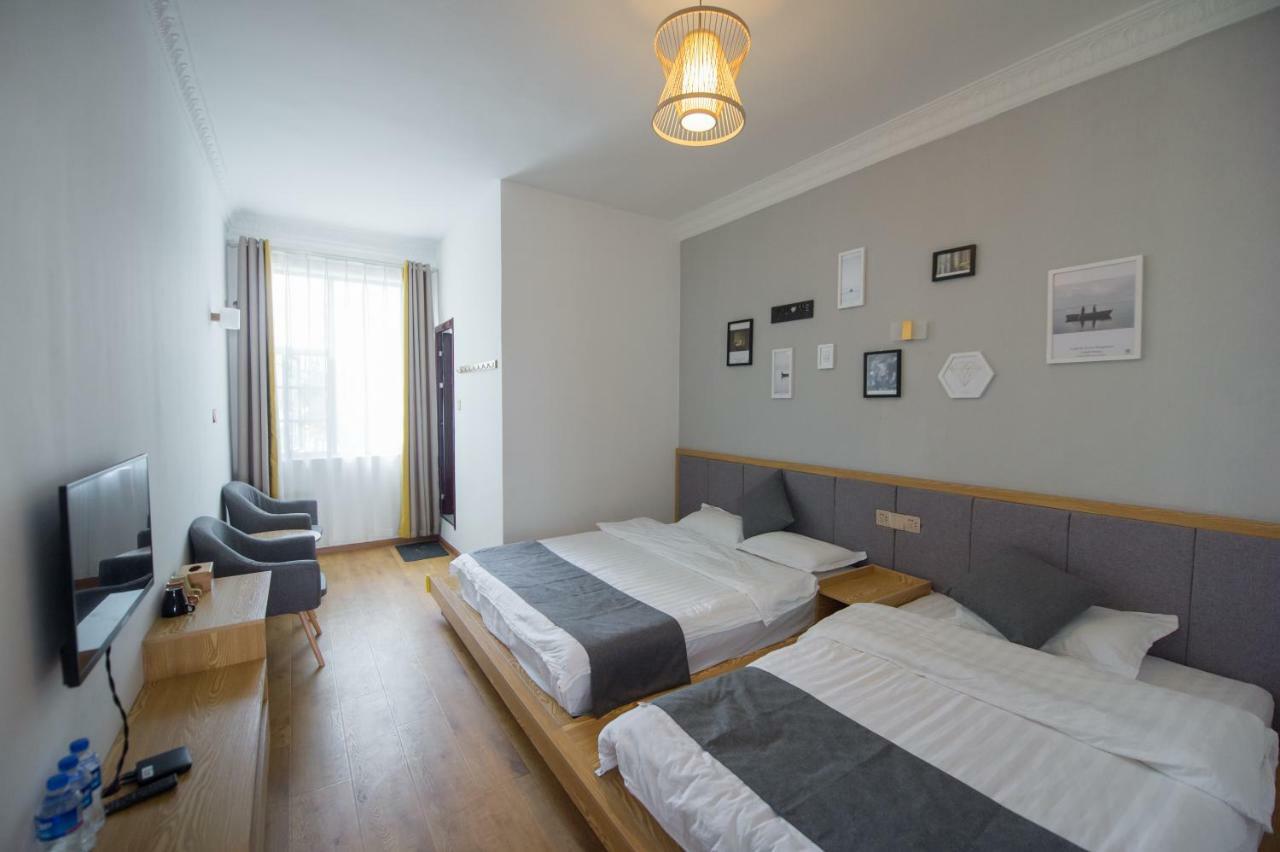 Dali Spring Field Hostel Zewnętrze zdjęcie
