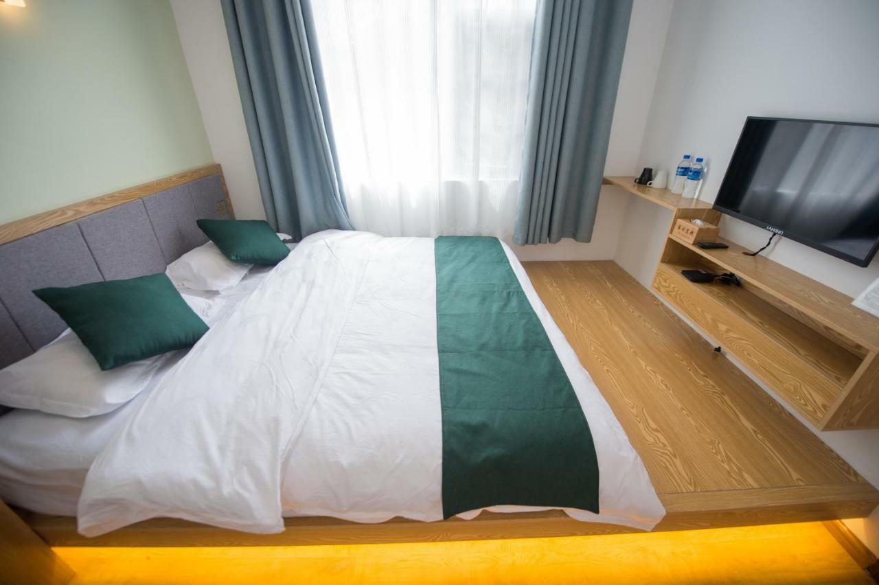 Dali Spring Field Hostel Zewnętrze zdjęcie