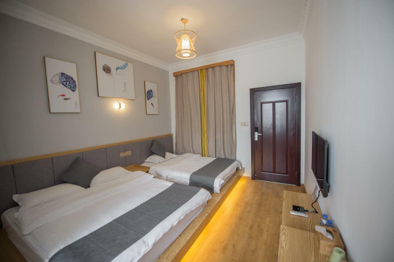 Dali Spring Field Hostel Zewnętrze zdjęcie