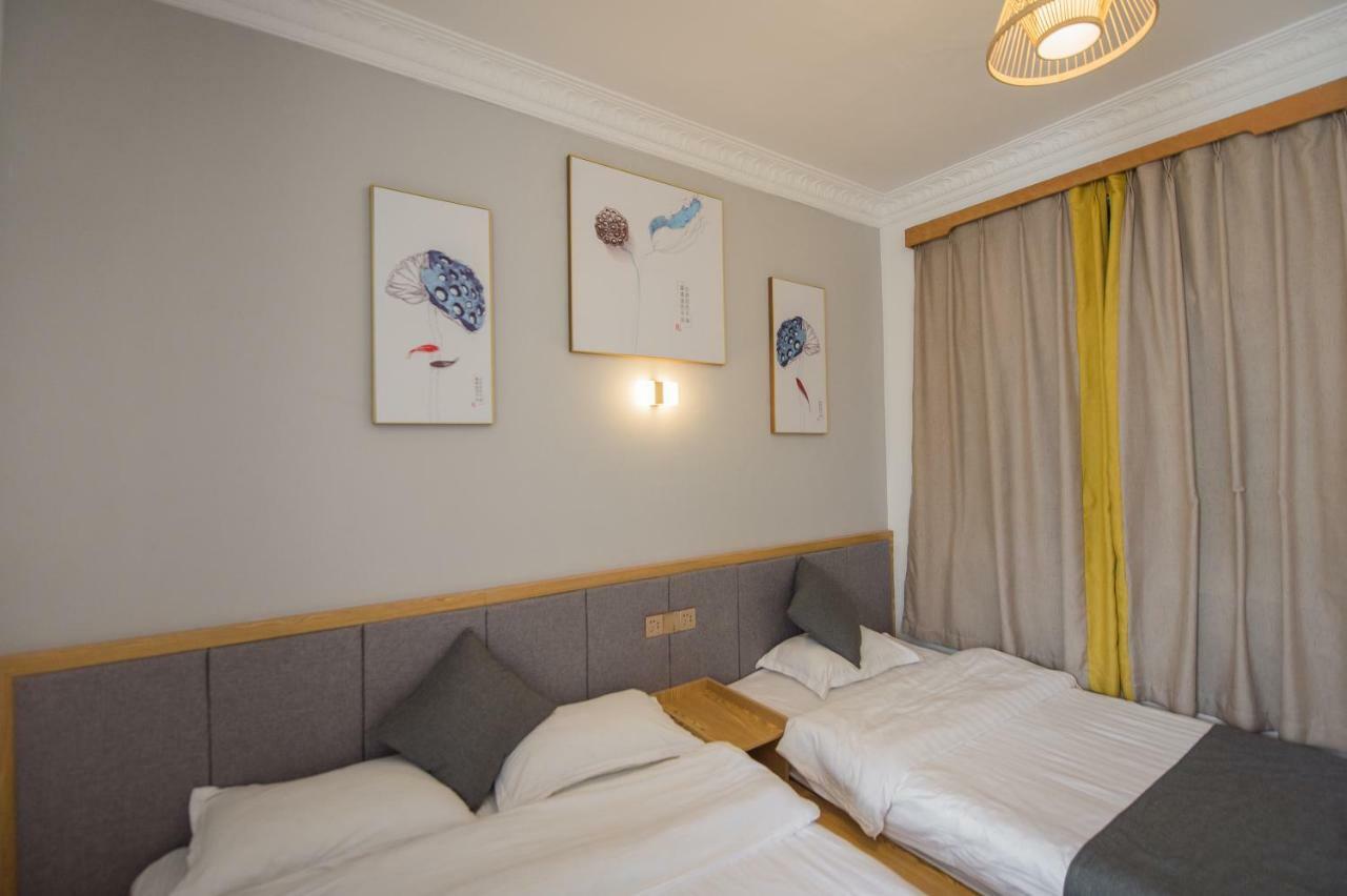 Dali Spring Field Hostel Zewnętrze zdjęcie
